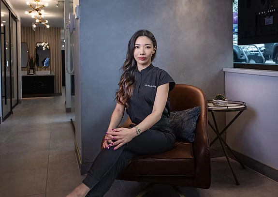 dr gloria jung