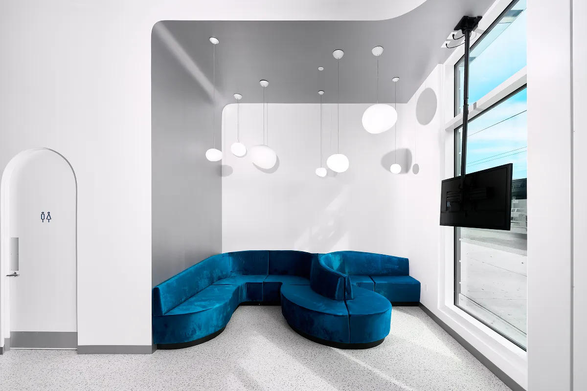 Vancouver Smile Centre clinic interior, photo 3